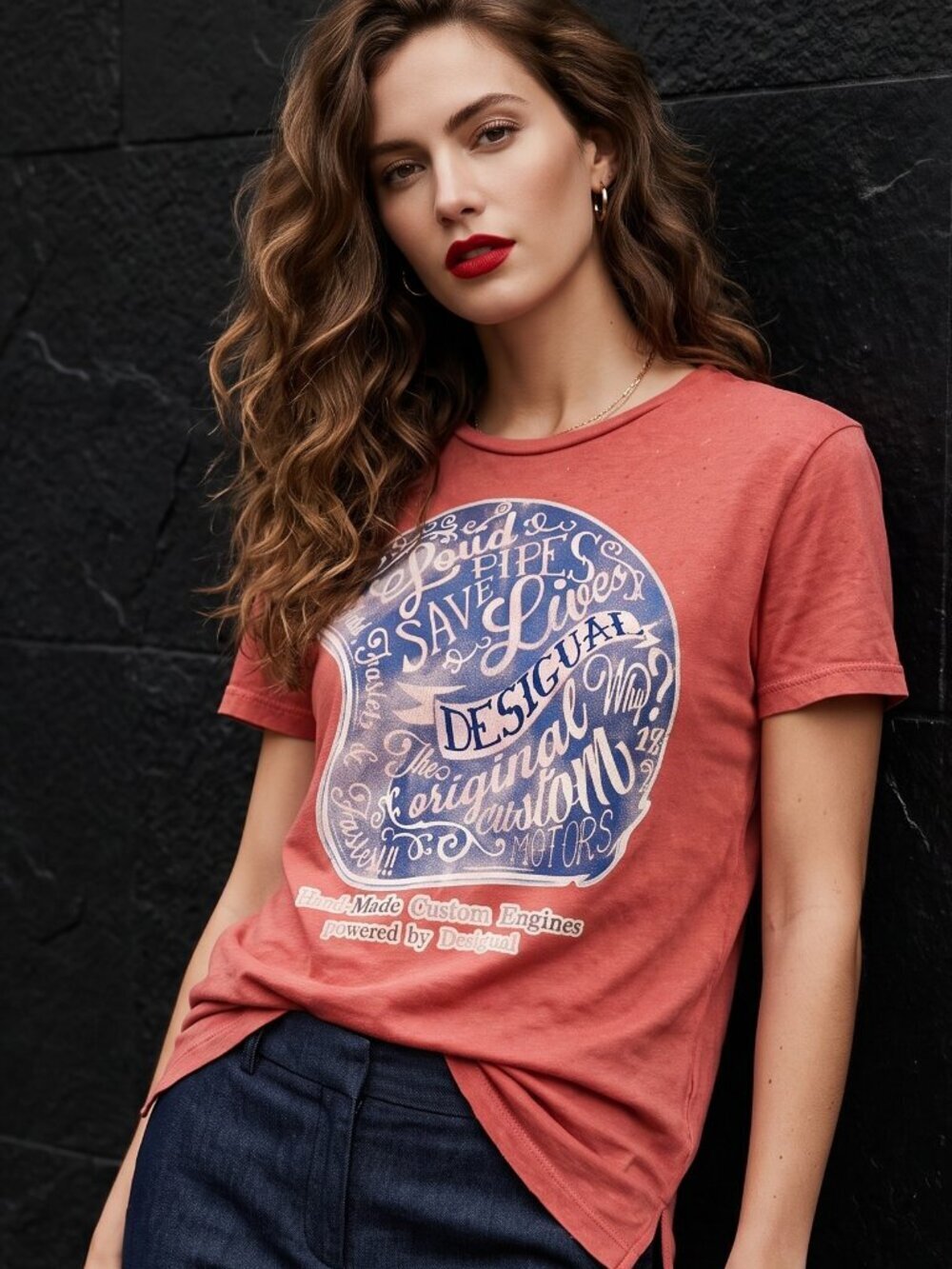 Desigual Tee Shirt Size Small REd